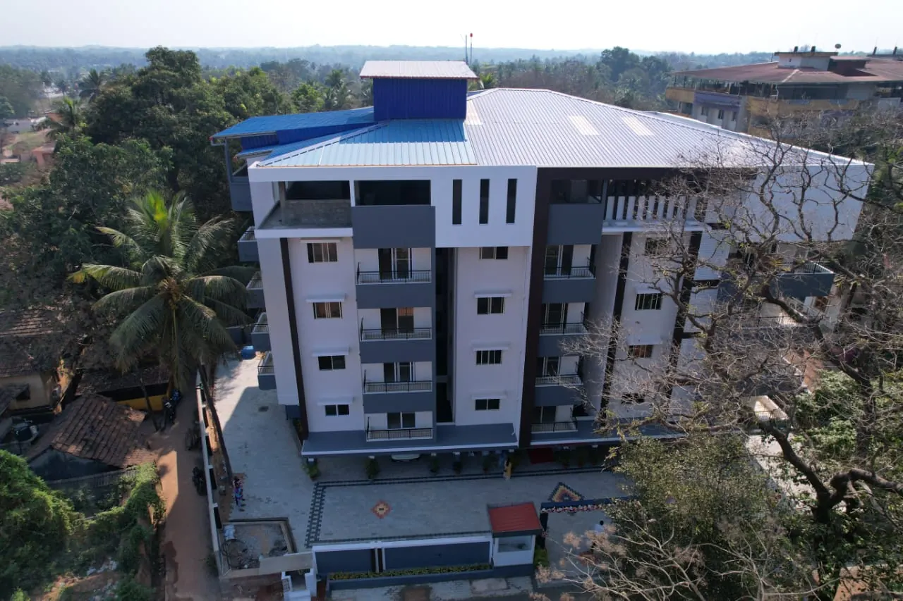 Royal Paradise photo 2